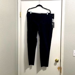 Black Bisou Bisou Skinny Stretch Pants Size 18